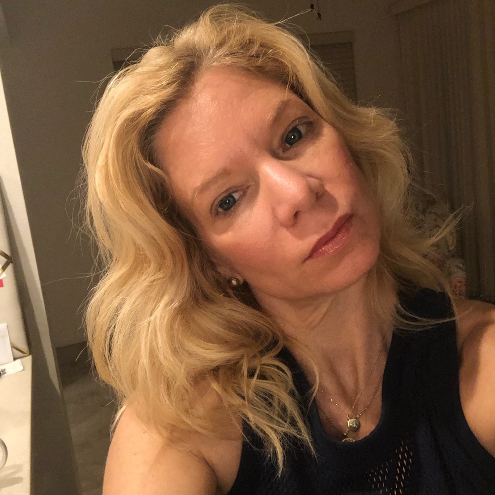 Meet your Posher, Valerie